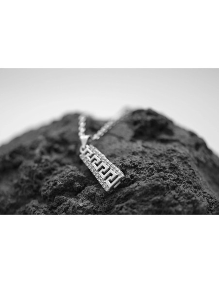 PENDENTIF CLÉ GRECQUE ARGENT 925 RHODIÉ ET OXYDE DE ZIRCONIUM CHAINE EN ACIER 40+5CM